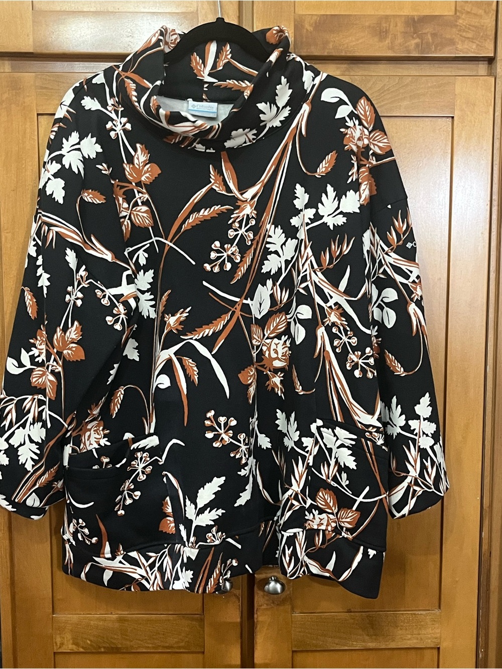 Columbia Black Botanical Leaf Print Cowl Funnel Neck Pullover 2X - Picture 3 of 12